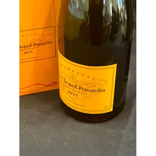 592 - 1.5 litre Bottle of Veuve Clicquot champagne, sealed and boxed