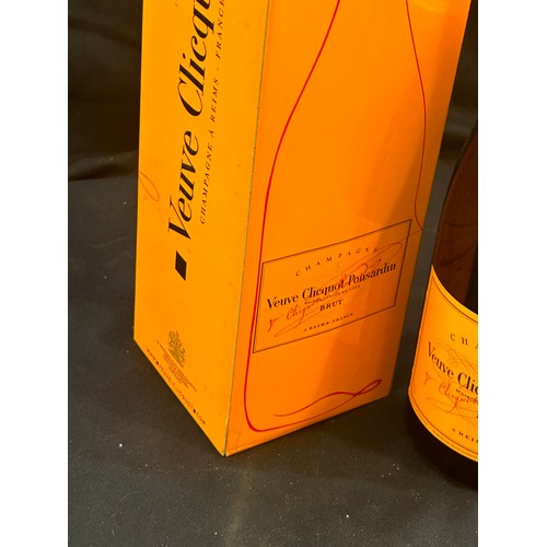 592 - 1.5 litre Bottle of Veuve Clicquot champagne, sealed and boxed