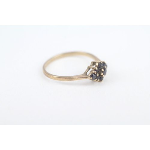 253 - 9ct gold sapphire cluster ring