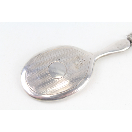 313 - An antique novelty silver mirror pendant and chain (15g)