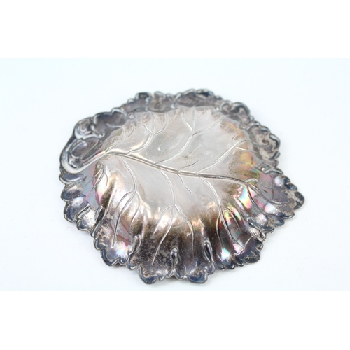 78 - Vintage HM 1951 Birmingham Sterling Silver Leaf Form Pin / Trinket Dish (20g)