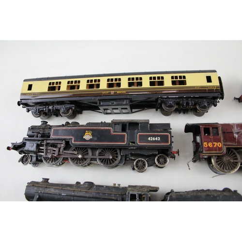 532 - OO Gauge Railways Job Lot Hornby Dublo Loco Triang Locomotives Carriages Etc