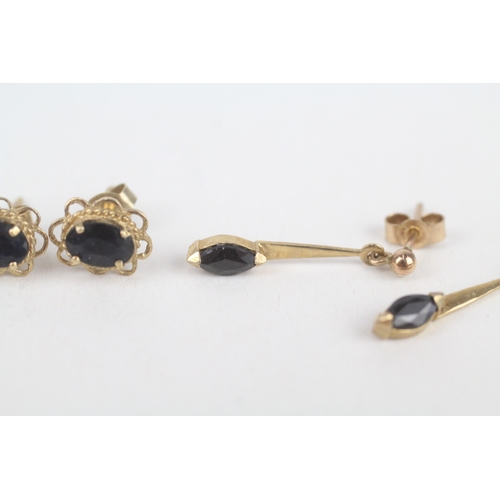 235 - 2x 9ct gold sapphire drop & stud earrings