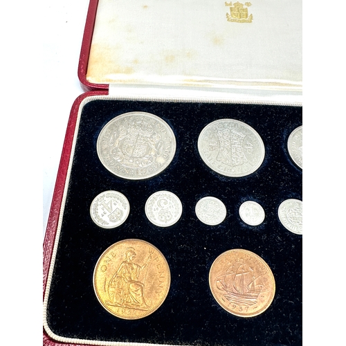 540 - Silver Specimen 1937 15 Coin Set Crown - Farthing & Maundy Money original boxed set in unc condition