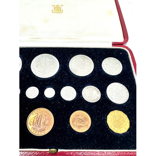 540 - Silver Specimen 1937 15 Coin Set Crown - Farthing & Maundy Money original boxed set in unc condition