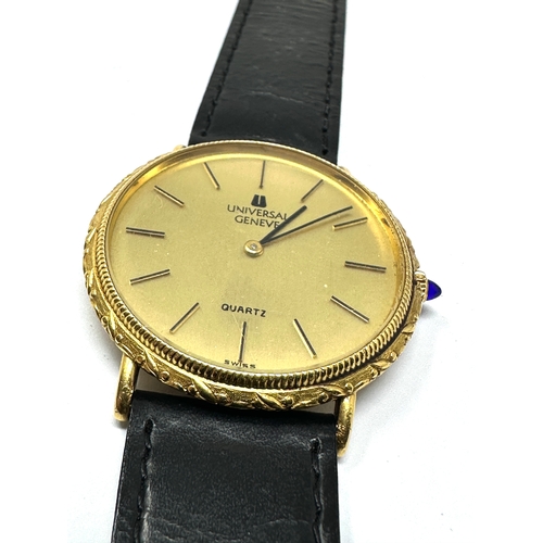 384 - 18ct gold universal geneve quartz gents wristwatch the watch is untested will require new battery