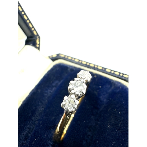 191 - 18ct gold diamond ring weight 3.2g