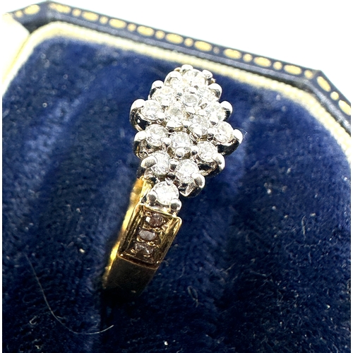 194 - 18ct gold diamond cluster ring with diamond shoulders weight 4g