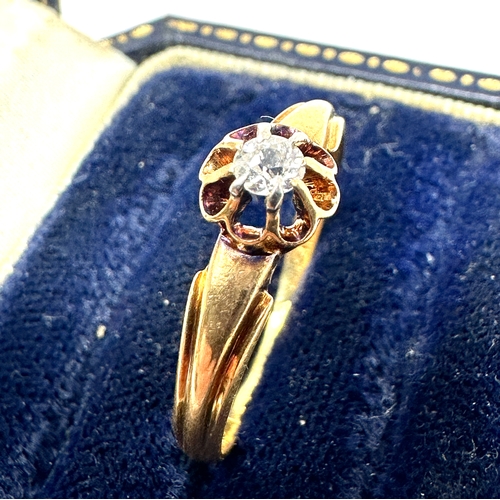 201 - antique 18ct gold diamond ring weight 2.3g