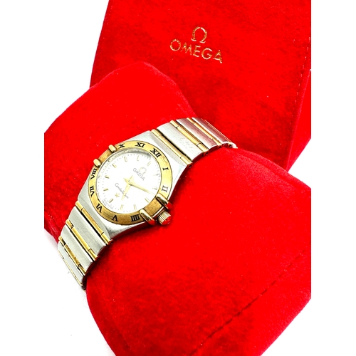 391 - Omega constellation ladies WristWatch 18k/SS Quartz  movement the watch is ticking original bag & 3 ... 