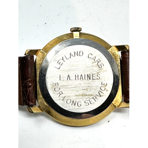 392 - Vintage Boxed presentation Garrards gents wristwatch the watch is in working order in original garra... 