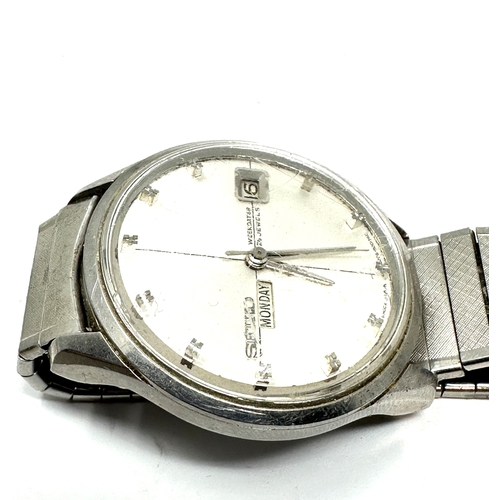 394 - Vintage Seiko Weekdater 26 jewel gents wristwatch the watch is ticking