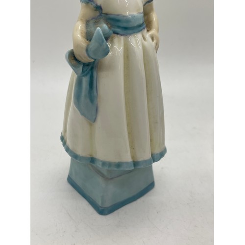 530 - Royal Stratford newspaper bay figure and Royal Worcester Mondays child figure a/f