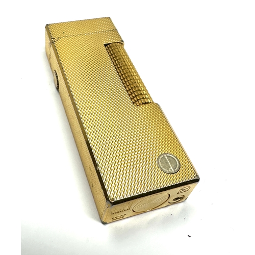 572 - Vintage Dunhill cigarette lighter