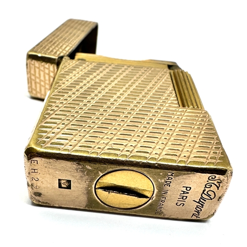 573 - Vintage Dupont cigarette lighter