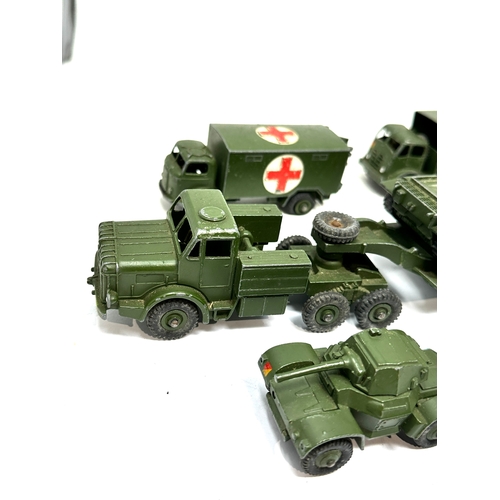 519 - Selection of Dinky military vehicles