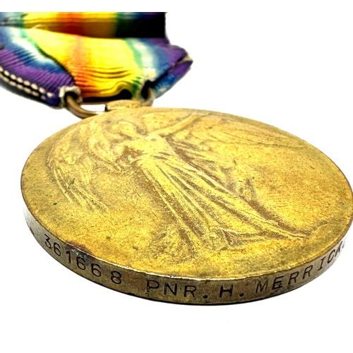 471 - 3 ww1 medals names in images 1 erased un-named