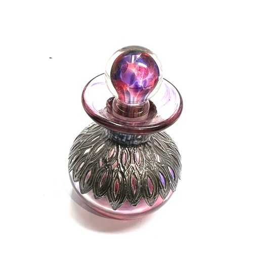 554 - Art Glass And Silver overlay Mounted Perfume Bottle measures approx height approx 8.2cm in good cond... 