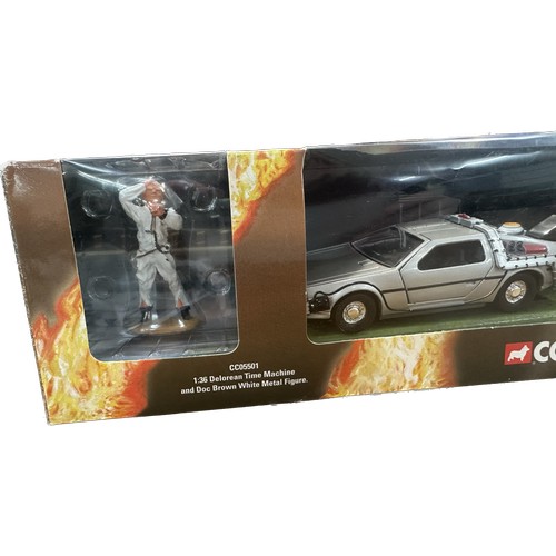 18 - Back To The Future Corgi CC05501 1:36 Delorean Time Machine And Doc Brown Figure