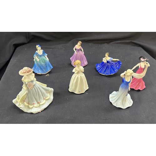 525 - Selection of Coalport and Royal Doulton figures tallest measures approx 6 inches tall