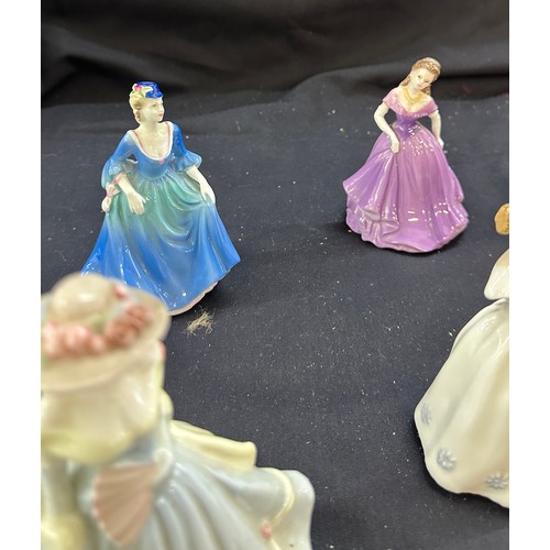 525 - Selection of Coalport and Royal Doulton figures tallest measures approx 6 inches tall