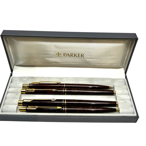 441 - Boxed parker pens includes fountain pen ballpoint etc