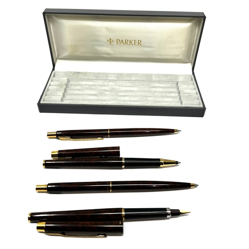 441 - Boxed parker pens includes fountain pen ballpoint etc