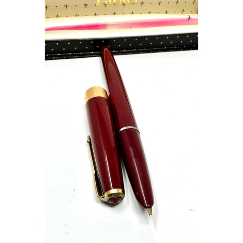 444 - Vintage boxed Parker fountain pen