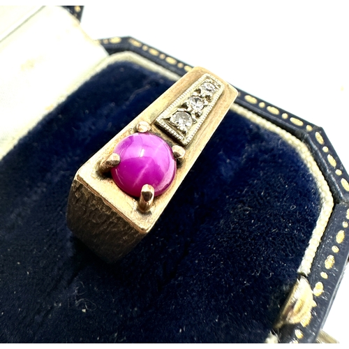 101 - vintage 9ct gold star ruby & diamond ring weight 11g