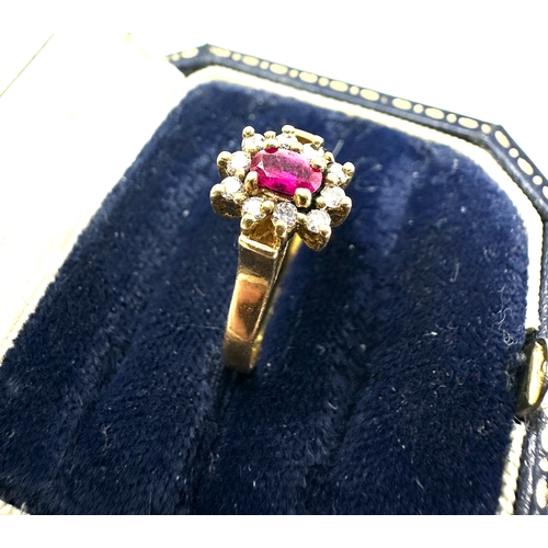 106 - 18ct gold ruby & diamond ring weight 2.5g