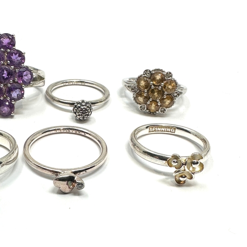 286 - 6 silver stone set rings