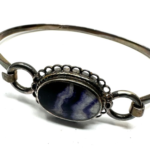 255 - Vintage silver & blue john bracelet & swivel fob weight 27g