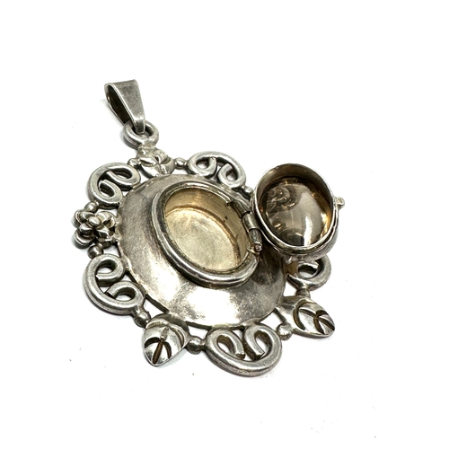 251 - Rare mexico LOS BALLESTEROS  Sterling Silver gemstone  Poison pendant measures approx 7cm drop by 4.... 