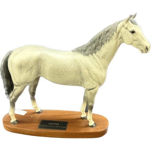 6 - Large Beswick hunter horse figure on a wooden base 12 inches 13 inches wide