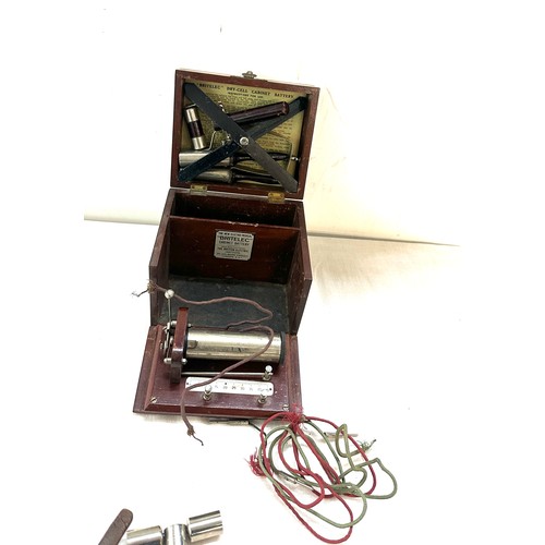 89 - Vintage Quack 'Britelec Cabinet Battery' electric shock machine