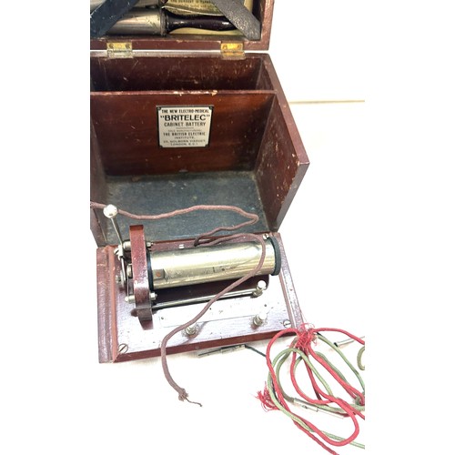 89 - Vintage Quack 'Britelec Cabinet Battery' electric shock machine