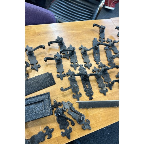 279 - Selection of vintage cast door handles, hinges, letter box etc