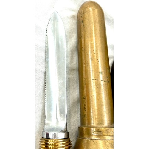 53 - US Navy divers knife, brass mounted hilt with wooden grip ribbed for the upper part, brass scabbard ... 