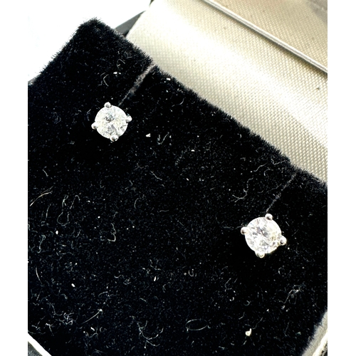 136 - 9ct gold diamond earring diamonds measure each 3mm dia est .20 pts diamonds