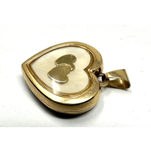 150 - 9ct gold heart locket weight 2.4g