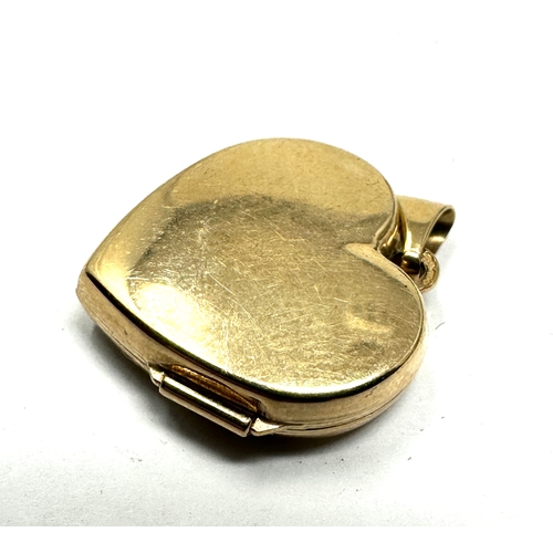 150 - 9ct gold heart locket weight 2.4g