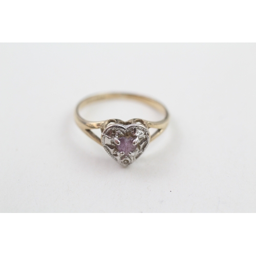 244 - 9ct gold purple & white gemstone dress ring (1.5g)