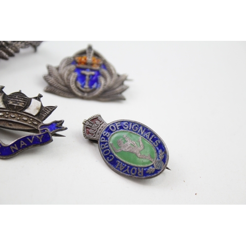 379 - Sterling Silver Military Sweetheart Badges x 6 inc Royal Navy R.A.F 29g