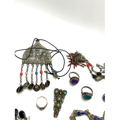 608 - Tray of assorted mexican/ mexican style jewellery