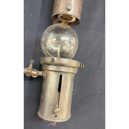 92 - Antique copper wall lights, approximate measurements:  5 x 10 inches