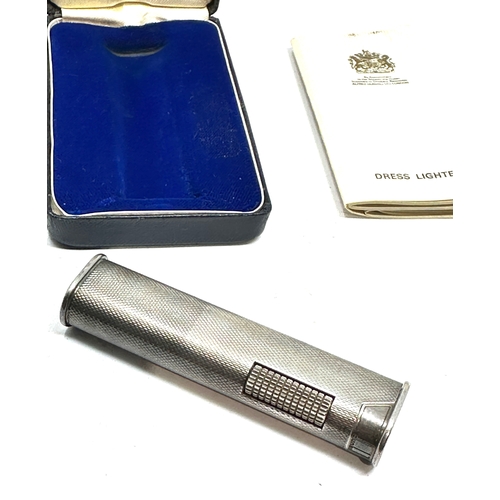 464 - Boxed dunhill cigarette lighter