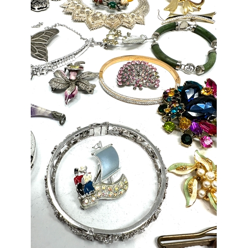 346 - selection of vintage & later costume jewellery weight 550g