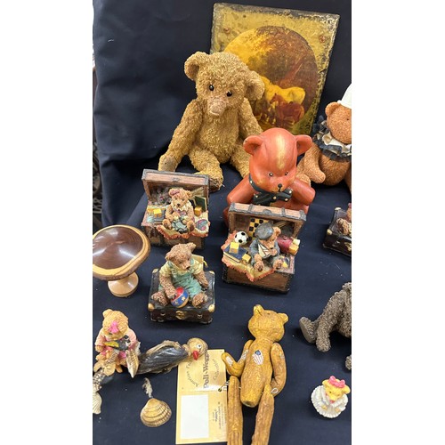308A - Selection of assorted teddy figures includes souvenir pieces etc