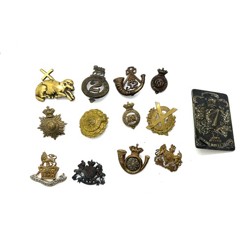 597 - Selection of victorian badges