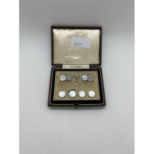 615 - Cased 9ct gold shirt set, missing one button includes cufflinks etc